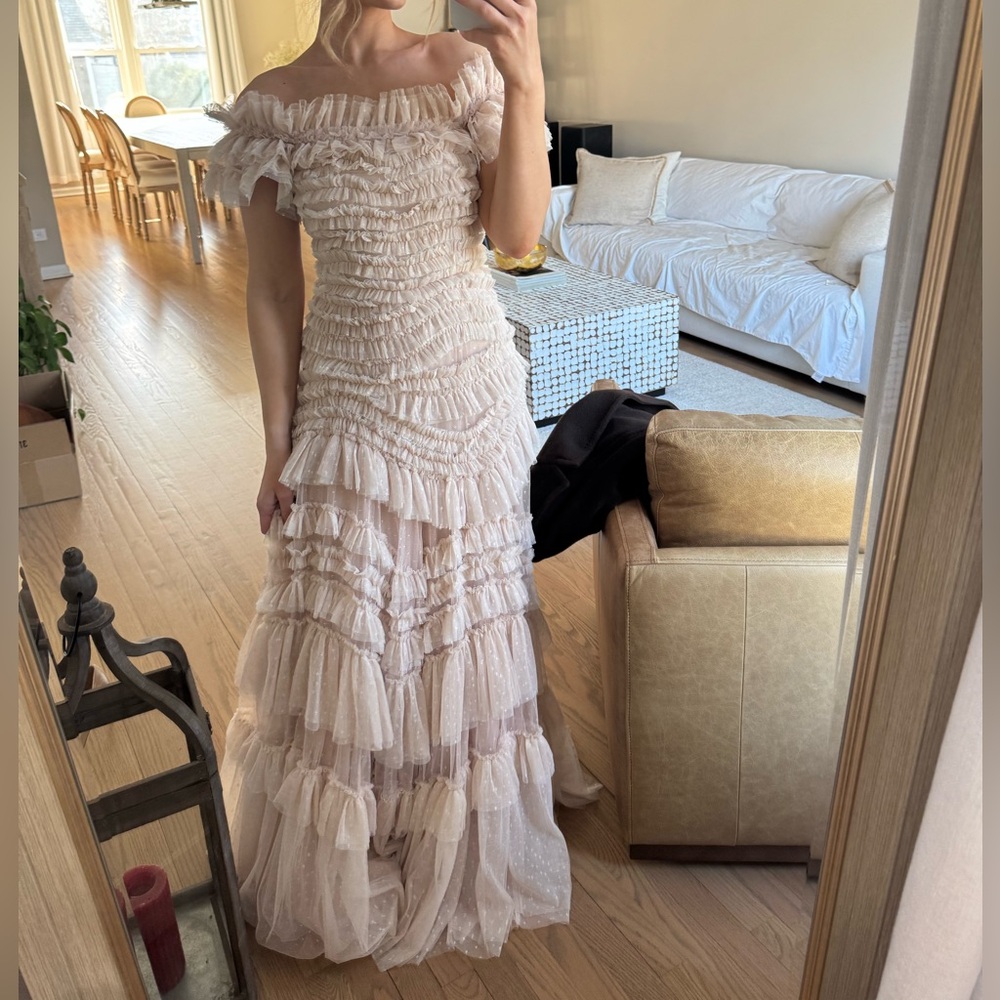 Needle&Thread Wild Rose Off-Shoulder Ruffle Goen - Picture 4 of 4